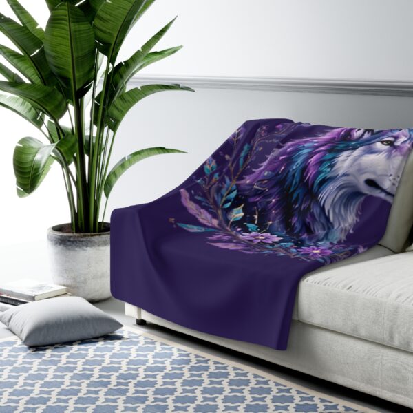 LW Proudly Us Wolf Sherpa Blanket - Image 6