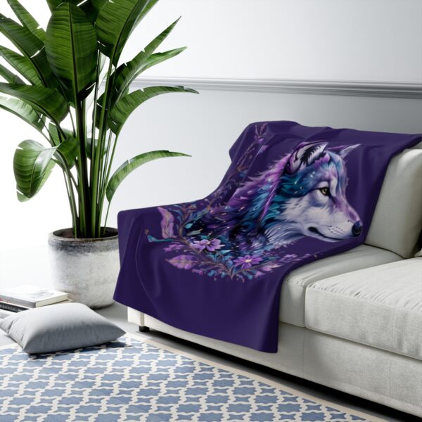 LW Proudly Us Wolf Sherpa Blanket - Image 3